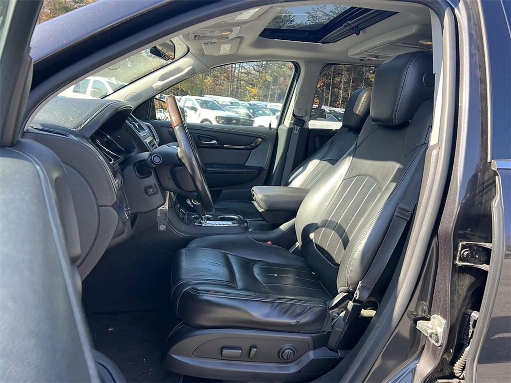 used 2015 GMC Acadia car, priced at $9,899