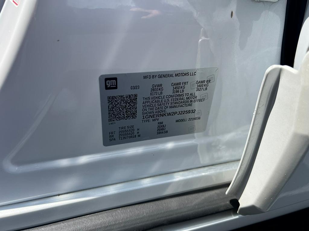 used 2023 Chevrolet Traverse car, priced at $38,455