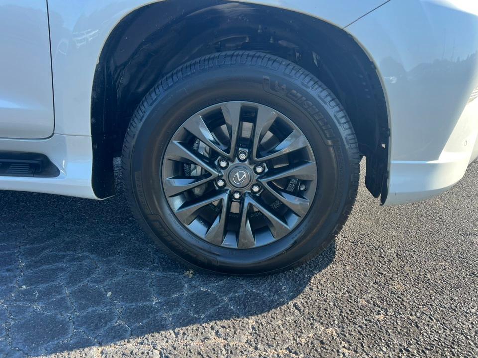 used 2023 Lexus GX 460 car, priced at $49,999