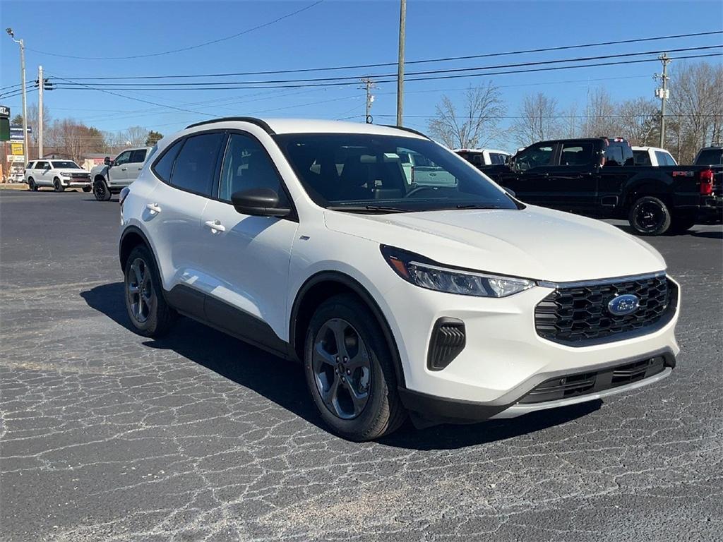 new 2025 Ford Escape car, priced at $28,470