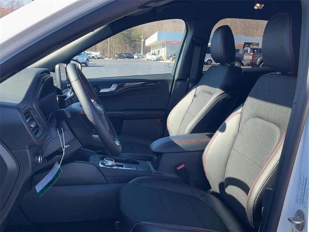 new 2025 Ford Escape car, priced at $28,470