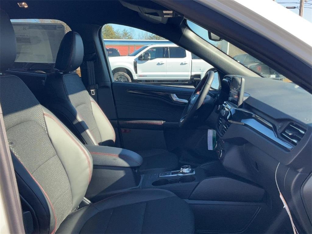 new 2025 Ford Escape car, priced at $32,971