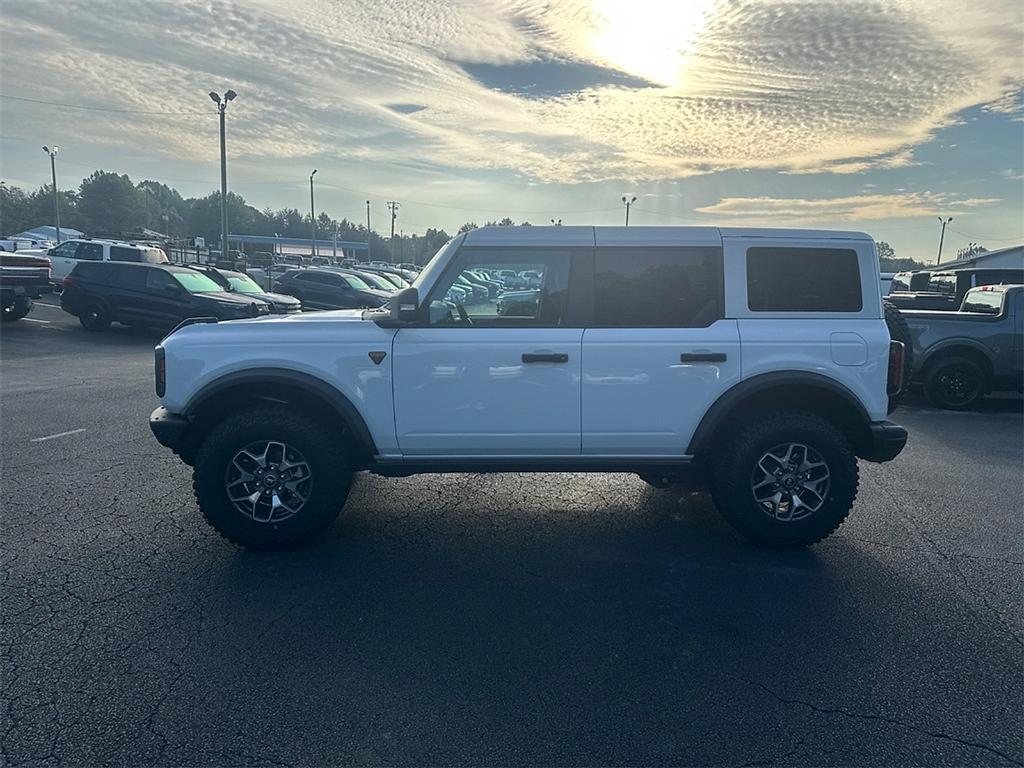 new 2025 Ford Bronco car, priced at $60,000