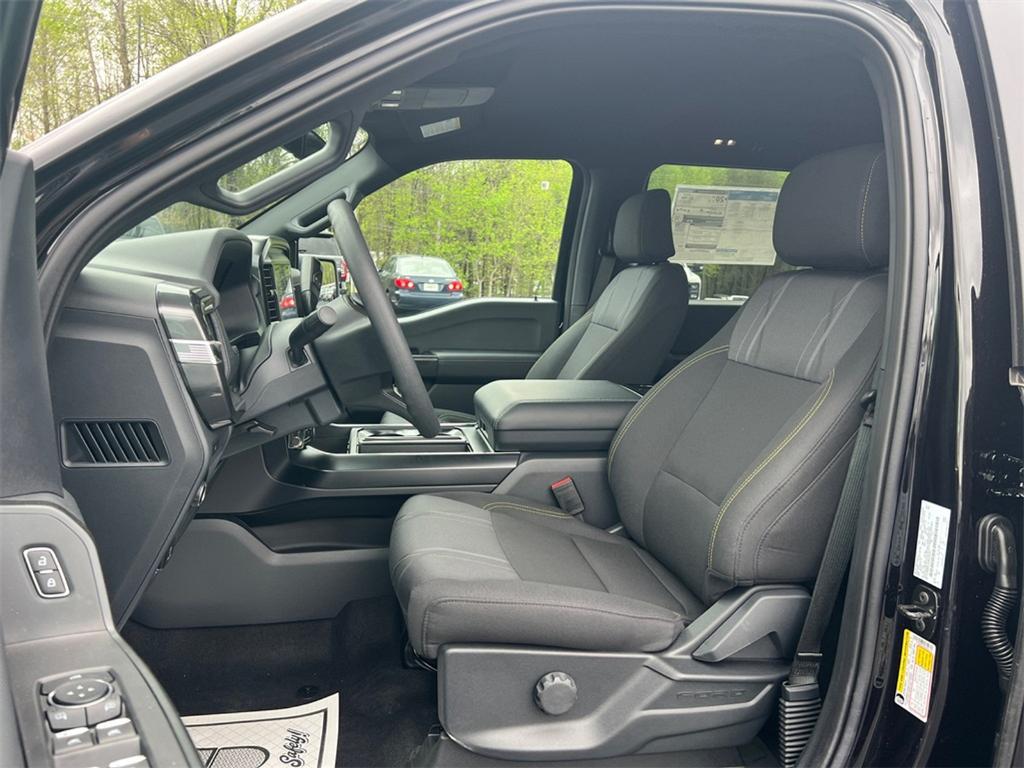 new 2025 Ford F-150 car, priced at $47,035