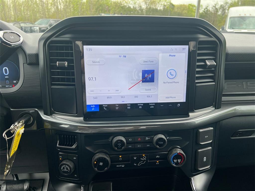 new 2025 Ford F-150 car, priced at $47,035