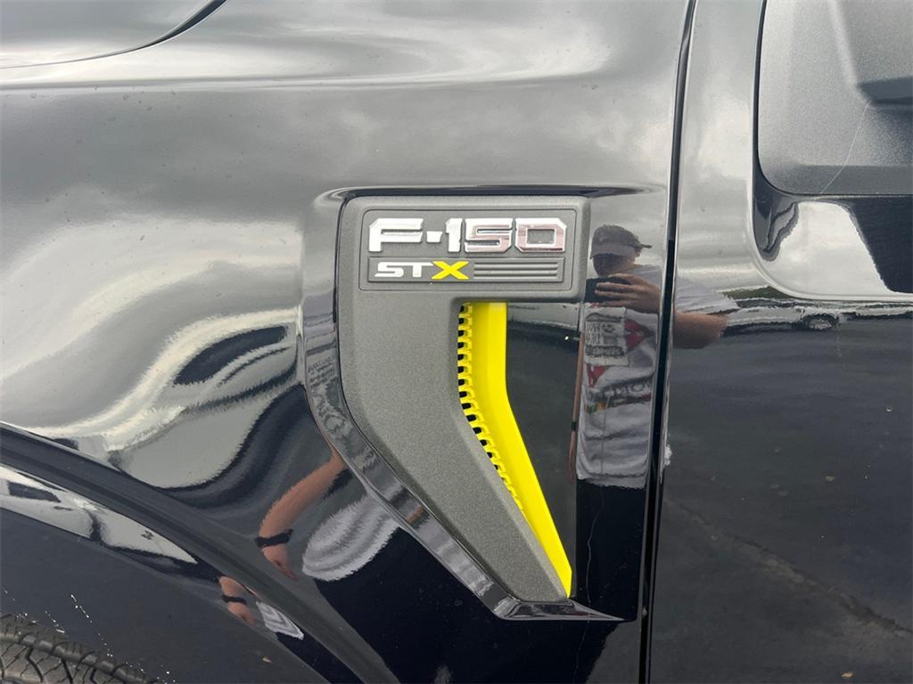 new 2025 Ford F-150 car, priced at $47,035