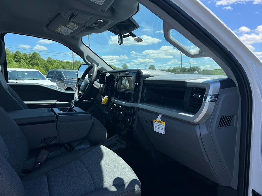 new 2025 Ford F-250 car, priced at $66,025