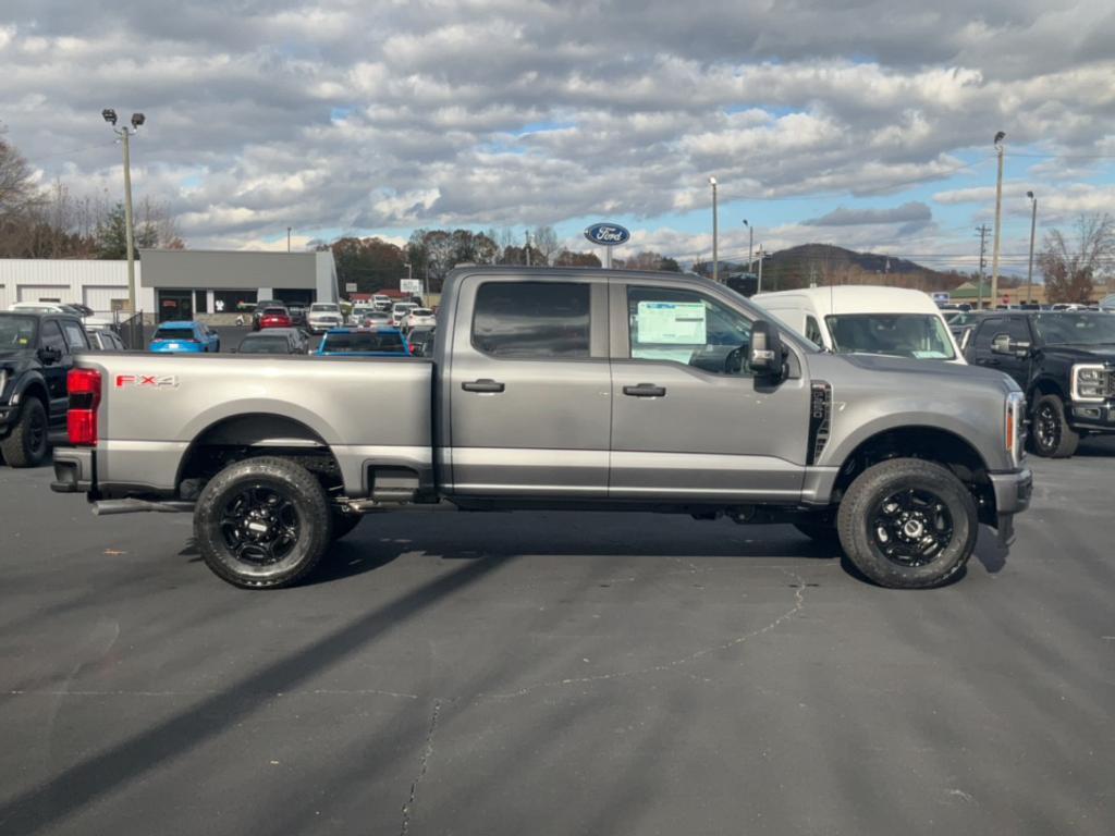 new 2024 Ford F-250 car, priced at $55,245