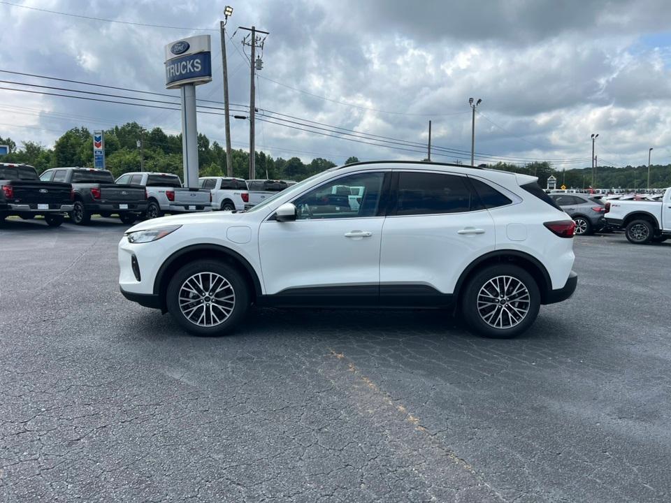 new 2025 Ford Escape car, priced at $29,980