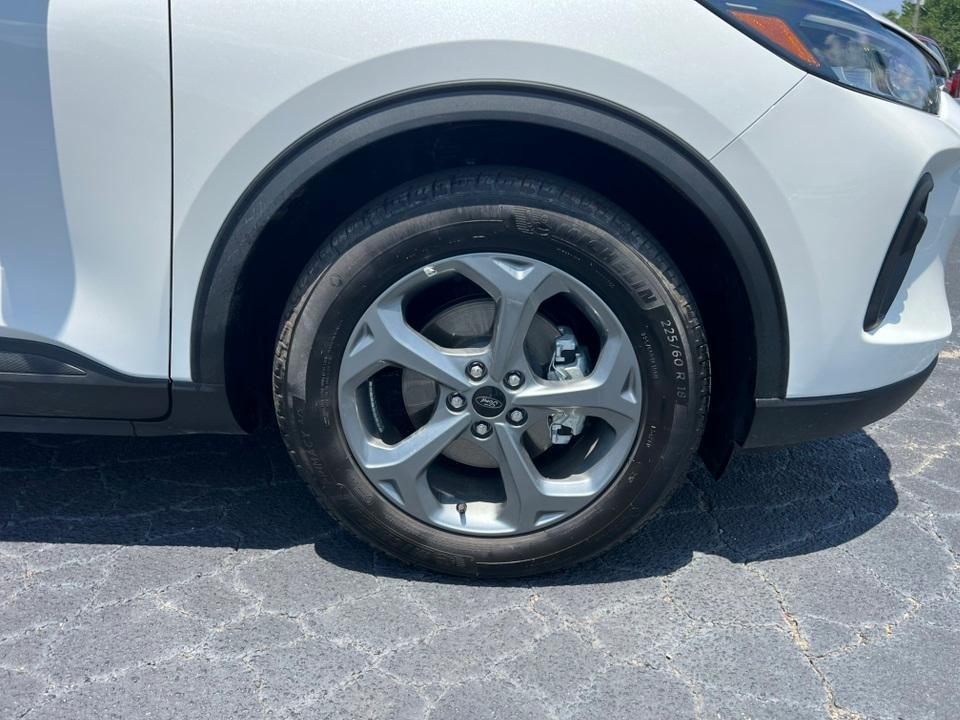 new 2025 Ford Escape car, priced at $28,415
