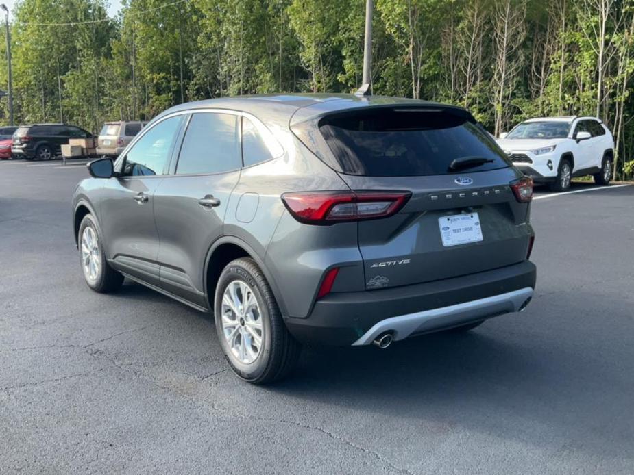 new 2024 Ford Escape car, priced at $29,520