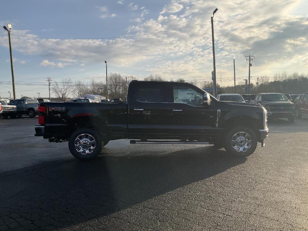 new 2025 Ford F-250 car, priced at $78,915