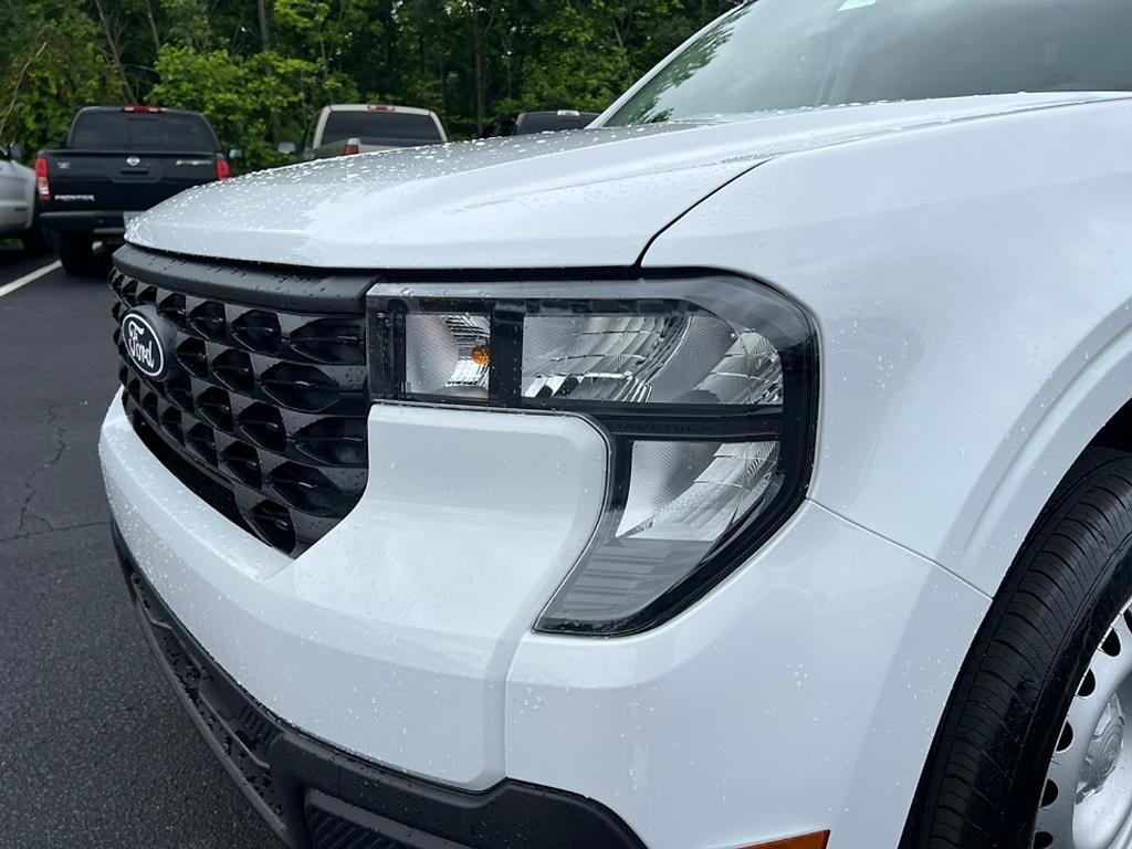 new 2025 Ford Maverick car, priced at $31,078