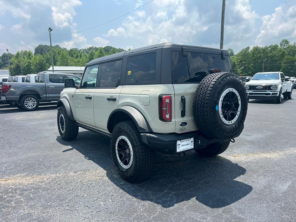 new 2025 Ford Bronco car, priced at $62,717