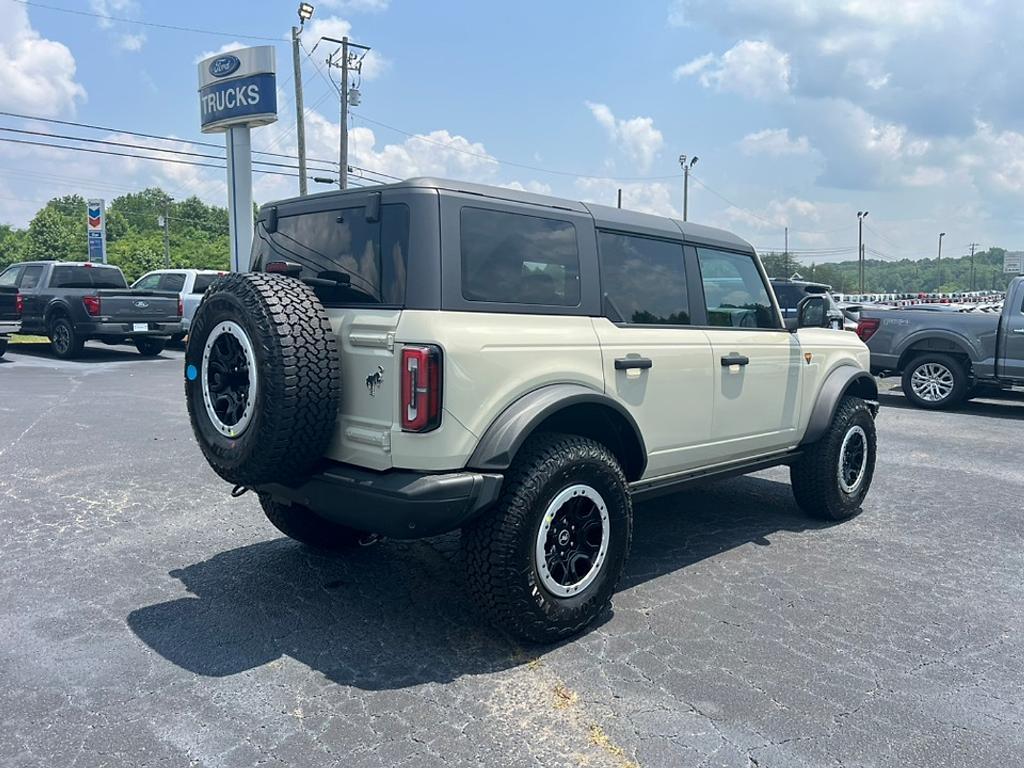 new 2025 Ford Bronco car, priced at $62,717