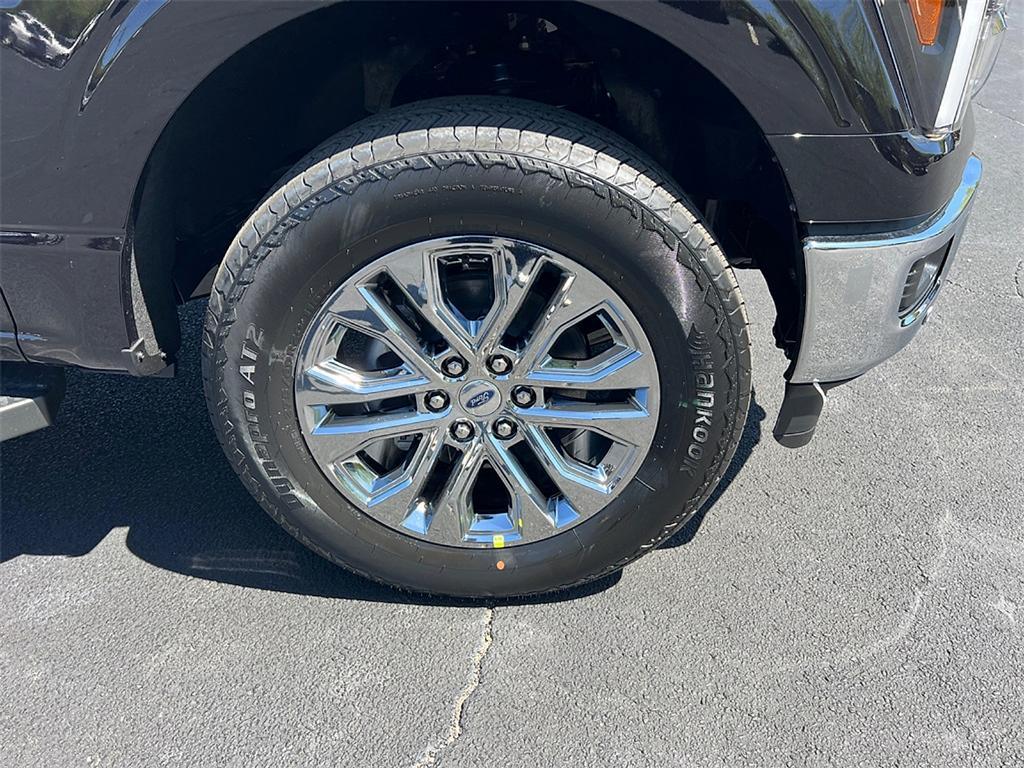 new 2025 Ford F-150 car, priced at $62,286