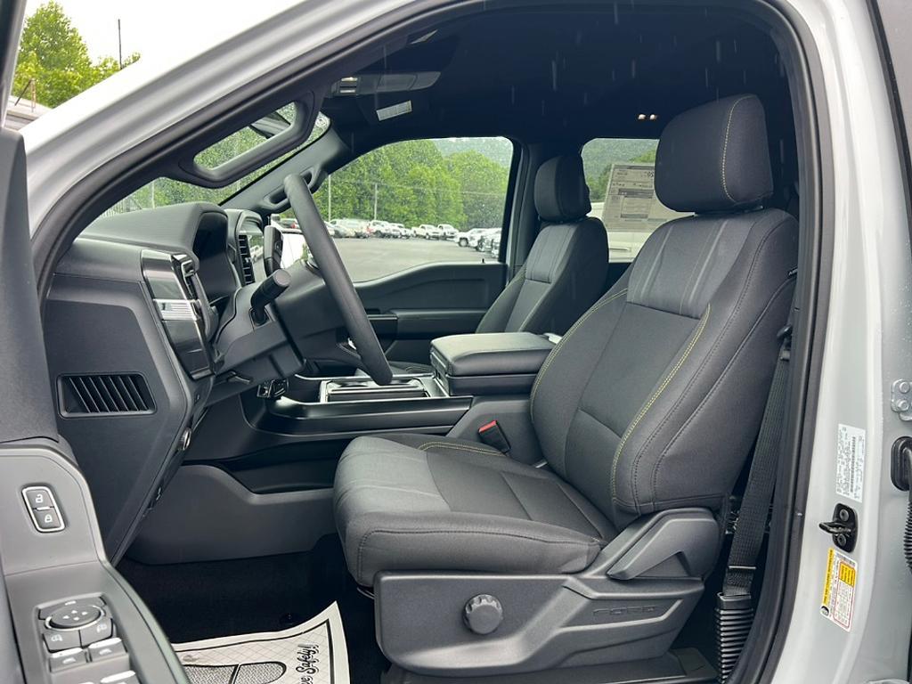 new 2025 Ford F-150 car, priced at $45,558