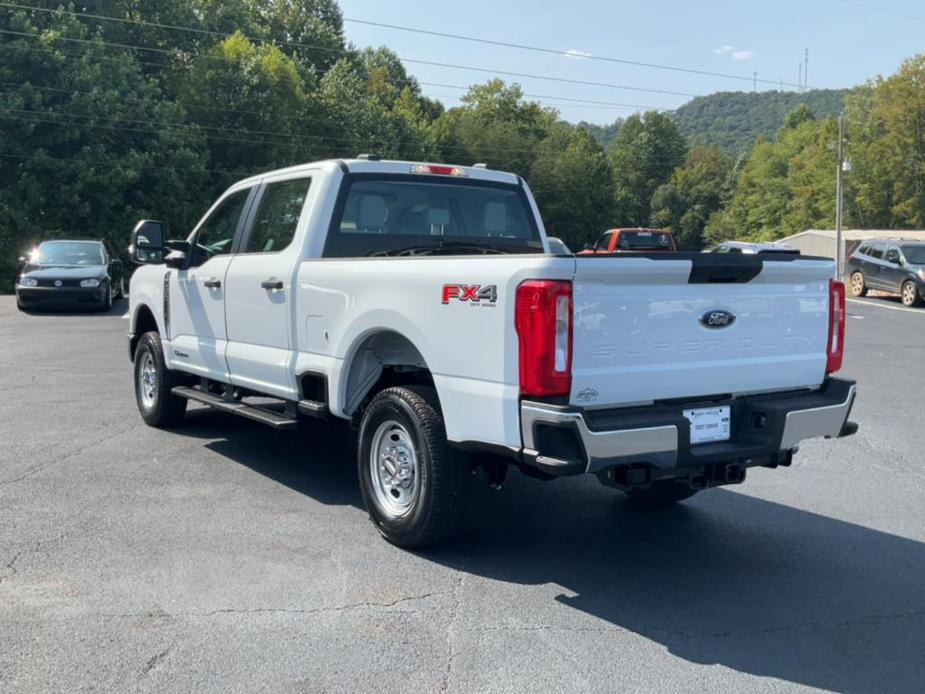 new 2024 Ford F-250 car, priced at $59,420