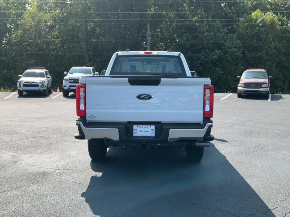 new 2024 Ford F-250 car, priced at $59,420