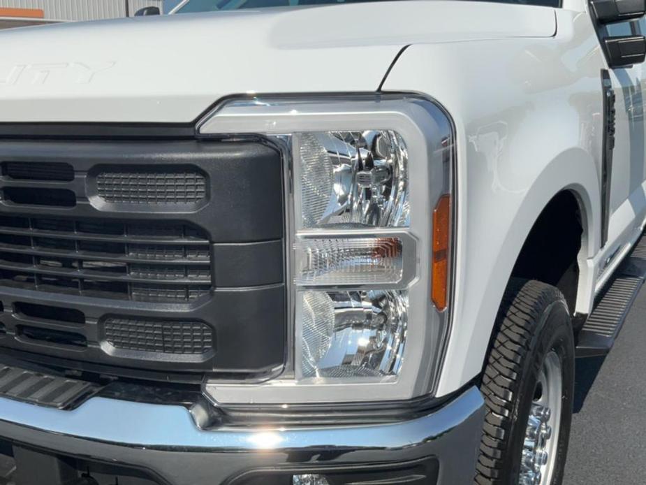 new 2024 Ford F-250 car, priced at $59,420