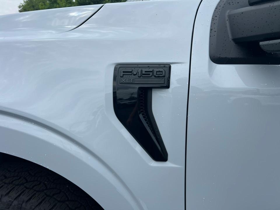 new 2025 Ford F-150 car, priced at $54,821