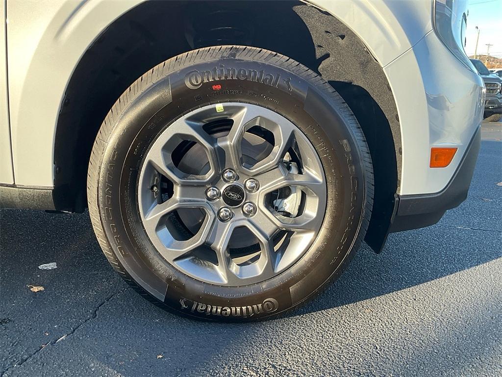 new 2025 Ford Maverick car, priced at $30,230