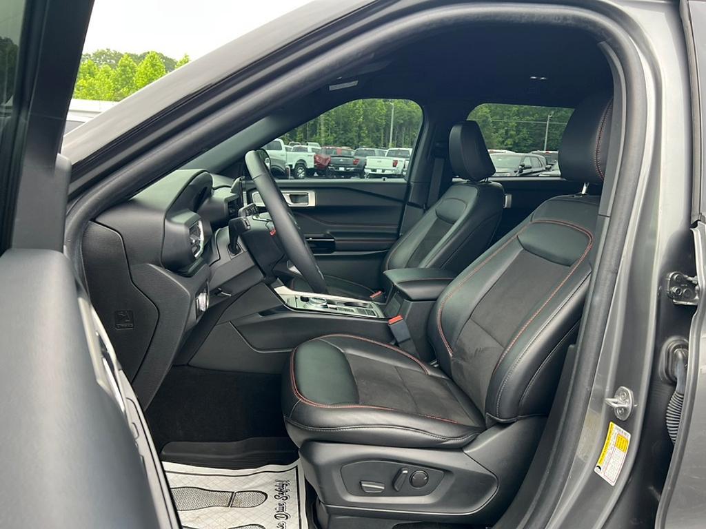 used 2023 Ford Explorer car, priced at $35,859
