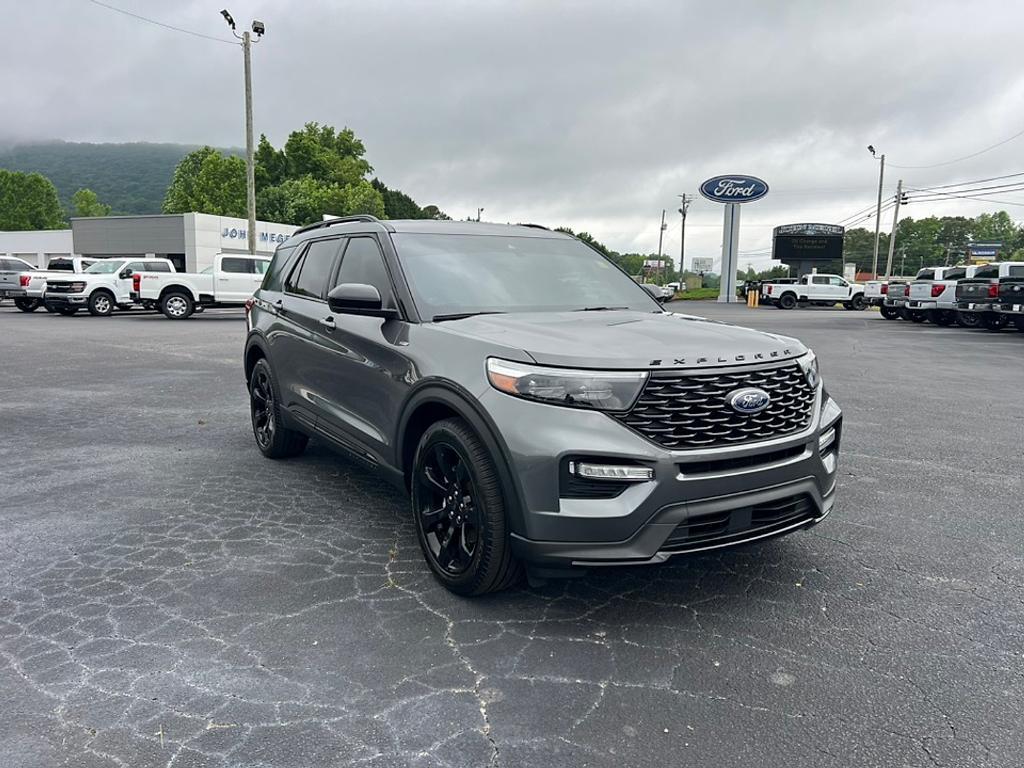 used 2023 Ford Explorer car, priced at $35,859