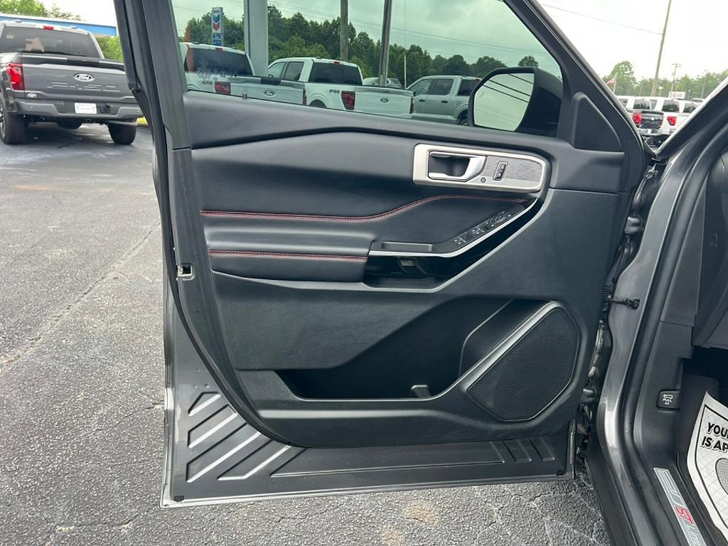 used 2023 Ford Explorer car, priced at $35,859
