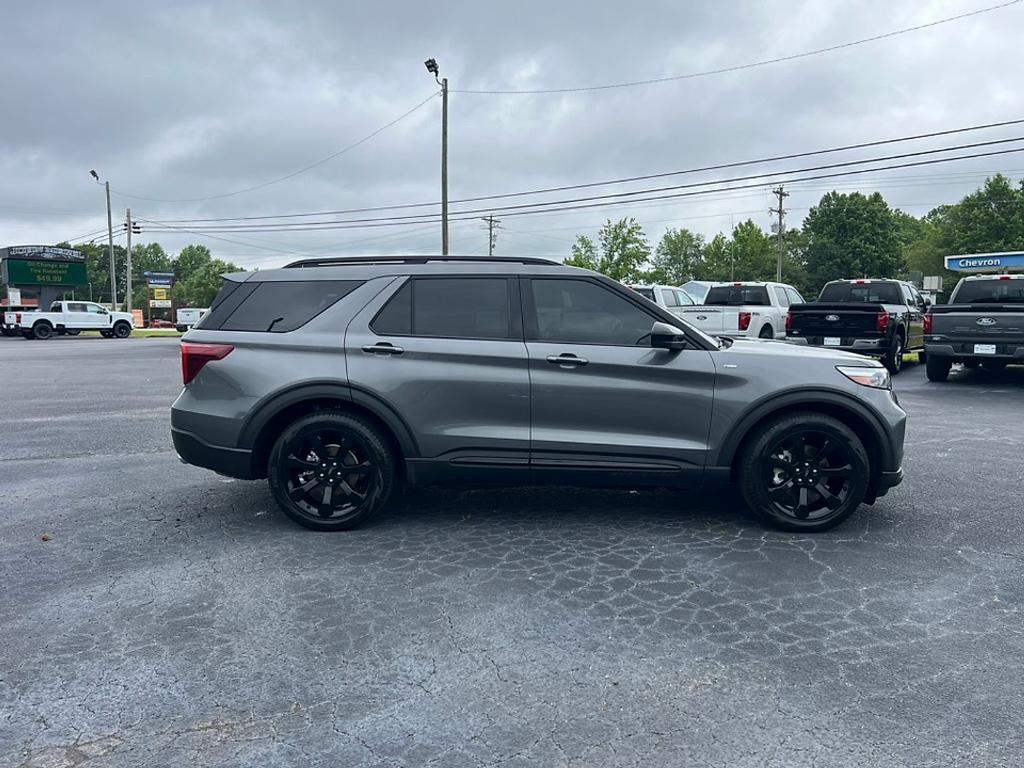 used 2023 Ford Explorer car, priced at $35,859