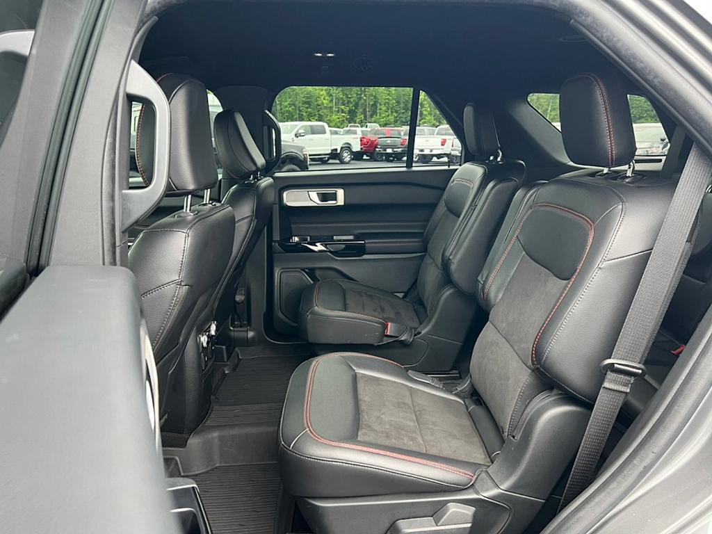 used 2023 Ford Explorer car, priced at $35,859