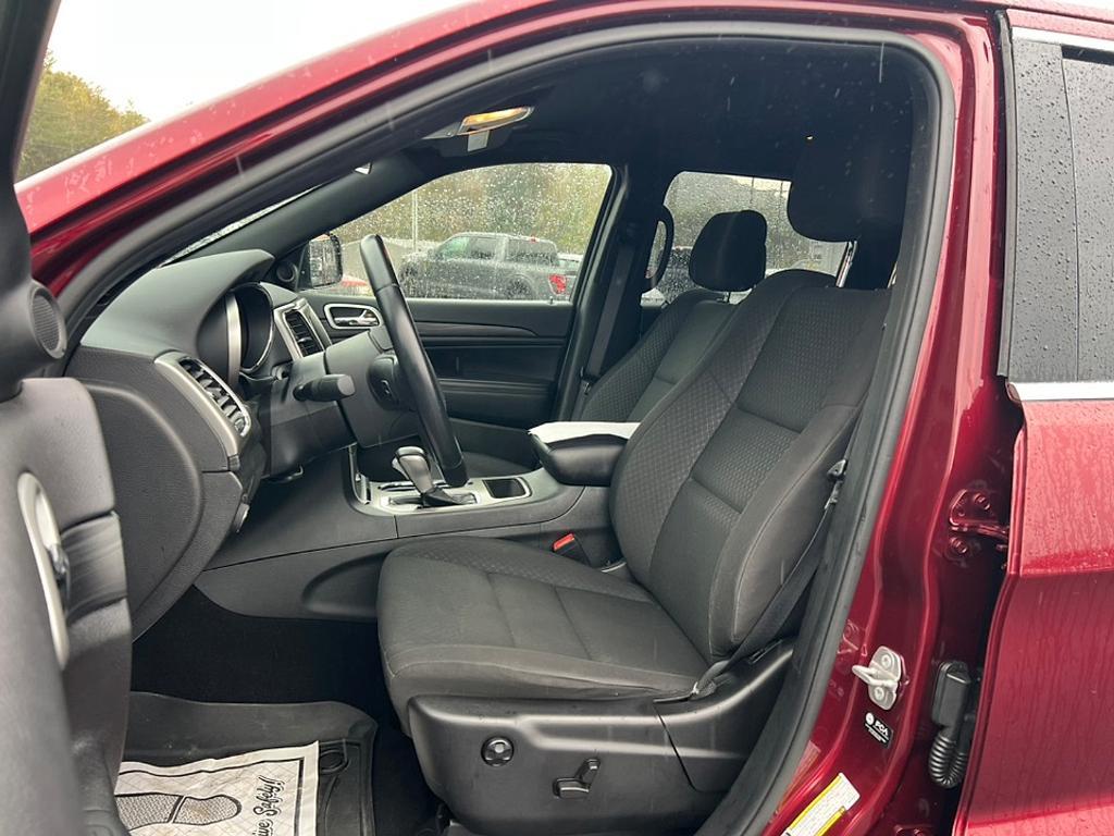 used 2021 Jeep Grand Cherokee car, priced at $19,999