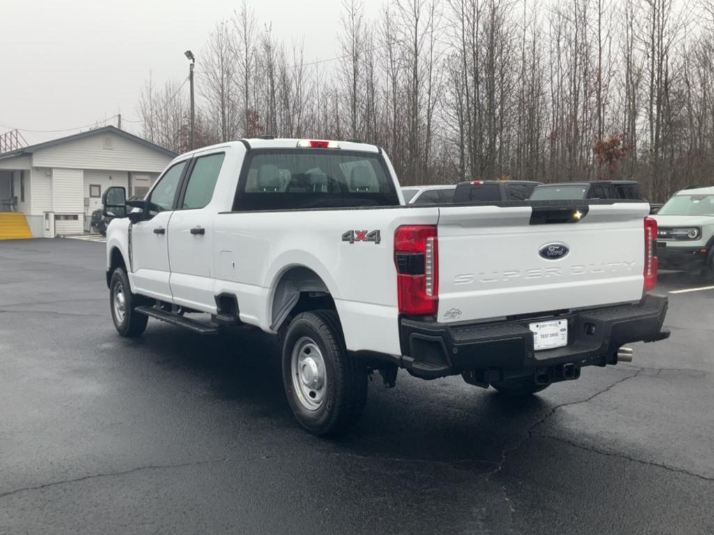 new 2024 Ford F-350 car, priced at $51,060