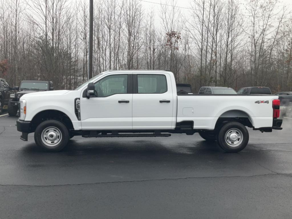 new 2024 Ford F-350 car, priced at $51,060