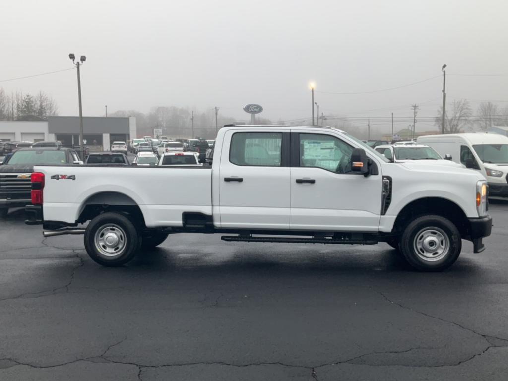 new 2024 Ford F-350 car, priced at $51,060