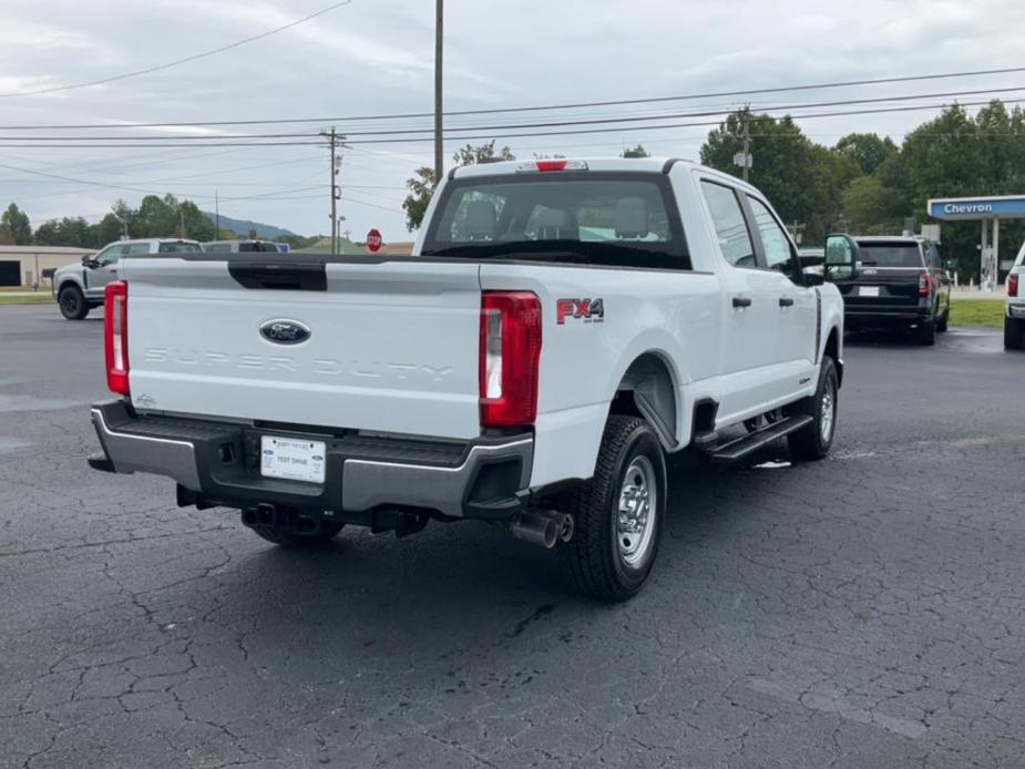 new 2024 Ford F-250 car, priced at $59,420