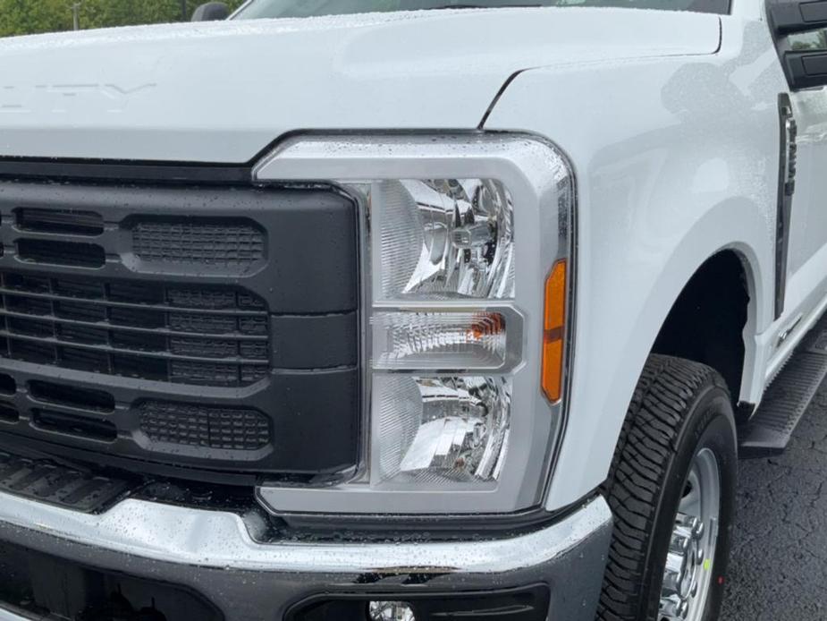 new 2024 Ford F-250 car, priced at $59,420