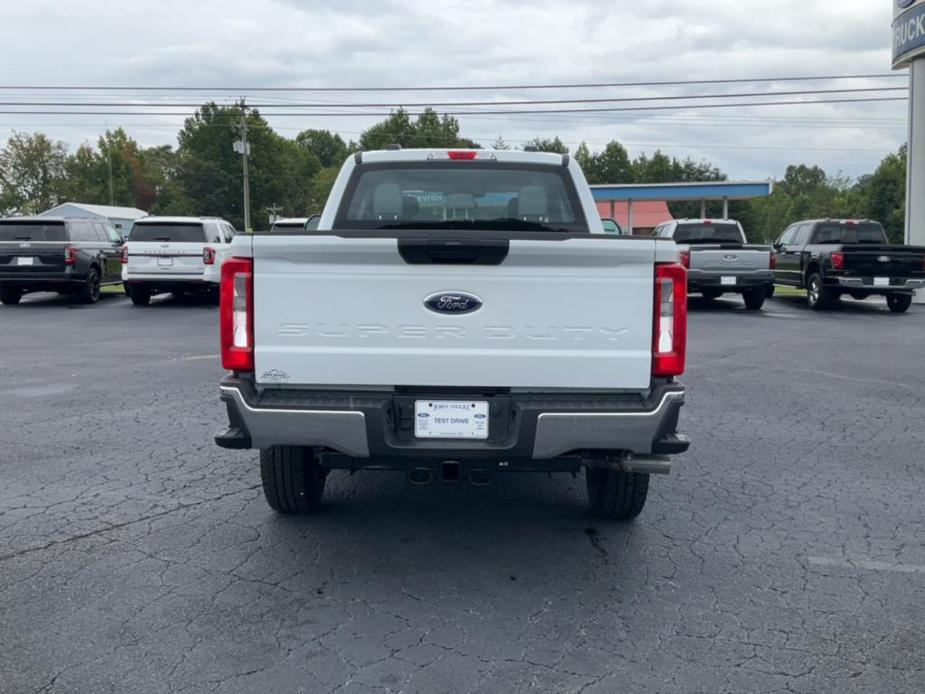 new 2024 Ford F-250 car, priced at $59,420