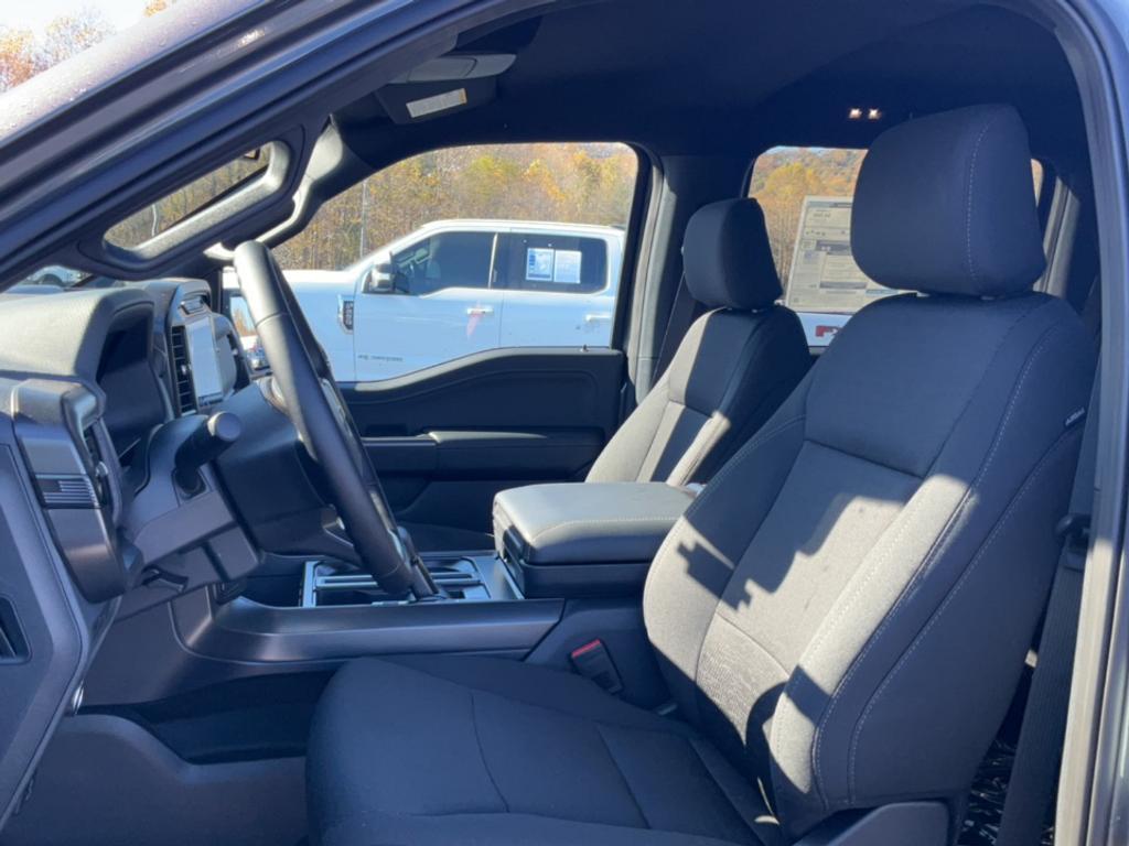 new 2024 Ford F-150 car, priced at $58,010