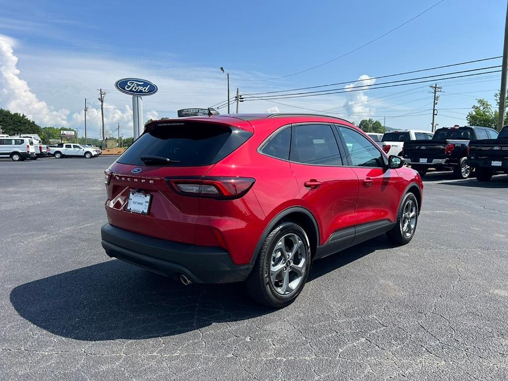 new 2025 Ford Escape car, priced at $29,820