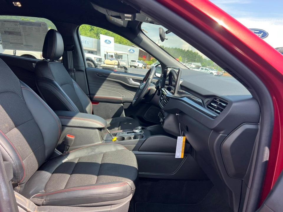 new 2025 Ford Escape car, priced at $26,320