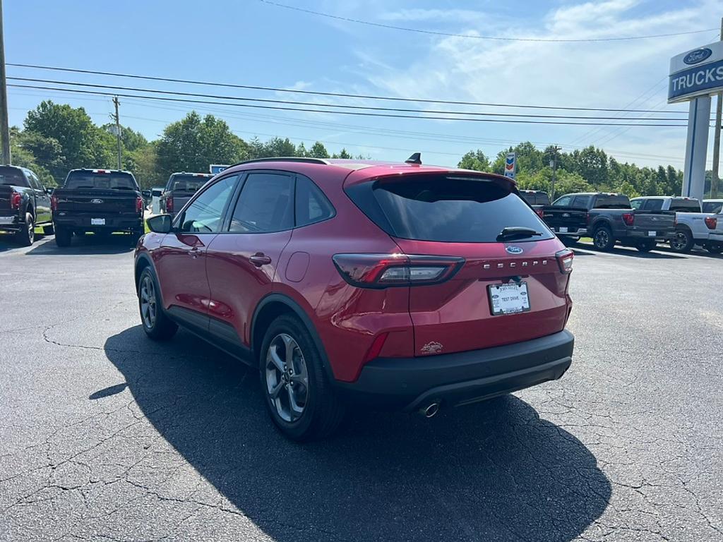 new 2025 Ford Escape car, priced at $29,820
