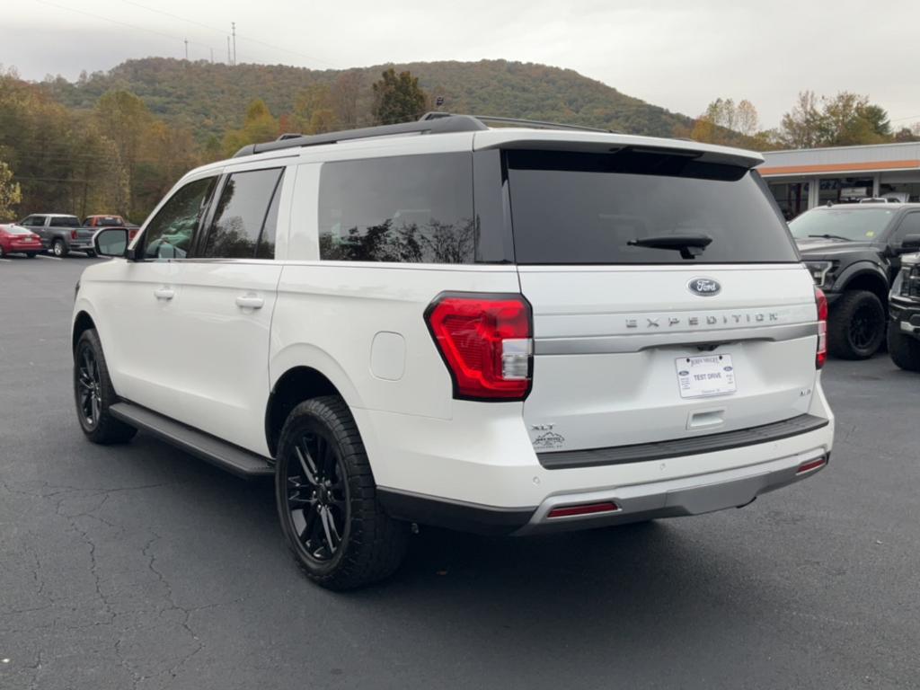 new 2024 Ford Expedition Max car, priced at $63,330