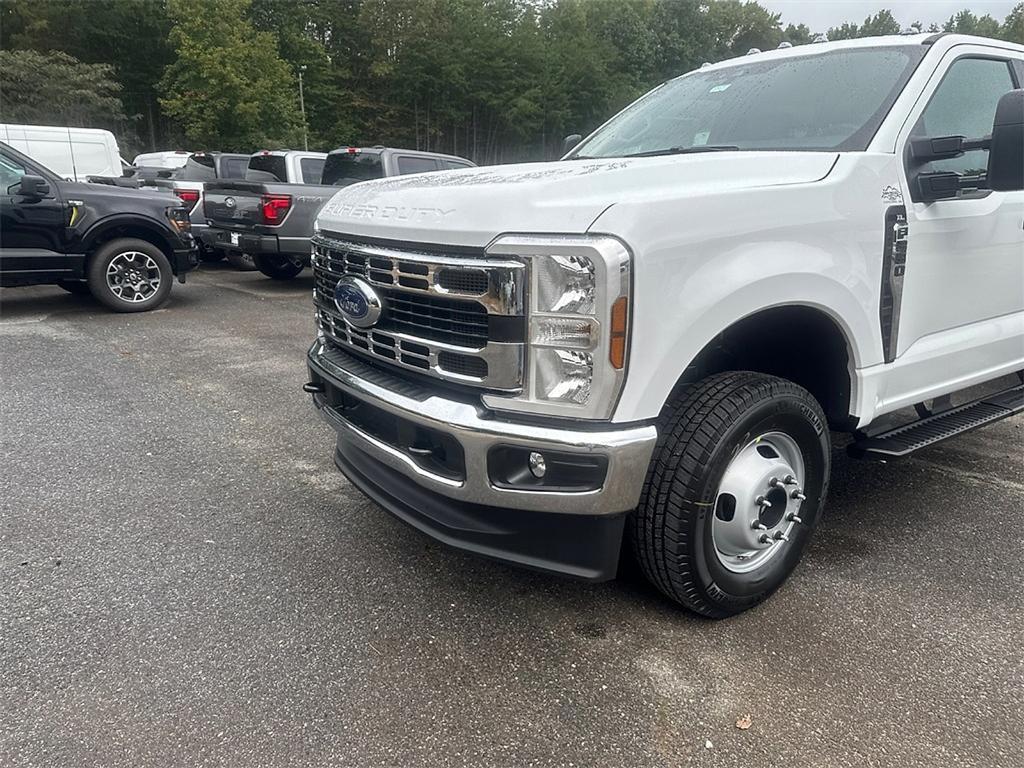 new 2026 Ford F-350 car, priced at $63,300