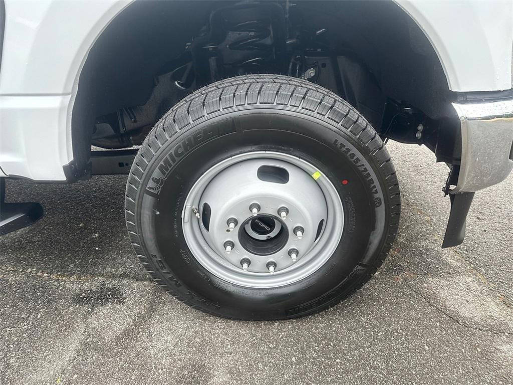 new 2026 Ford F-350 car, priced at $63,300