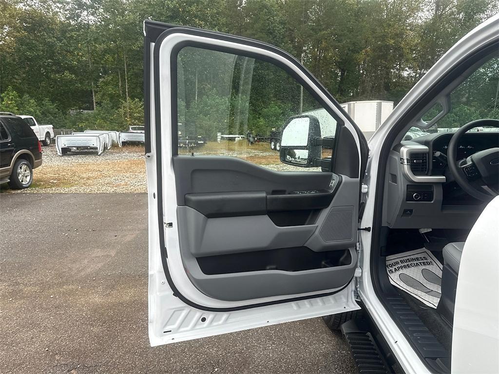 new 2026 Ford F-350 car, priced at $63,300
