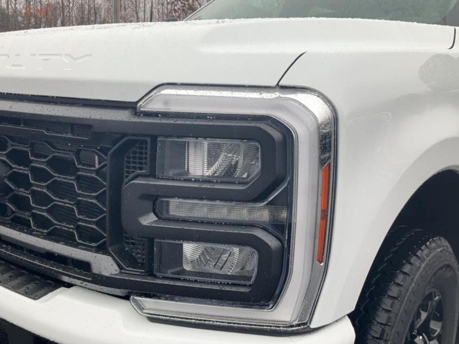 new 2024 Ford F-250 car, priced at $54,810