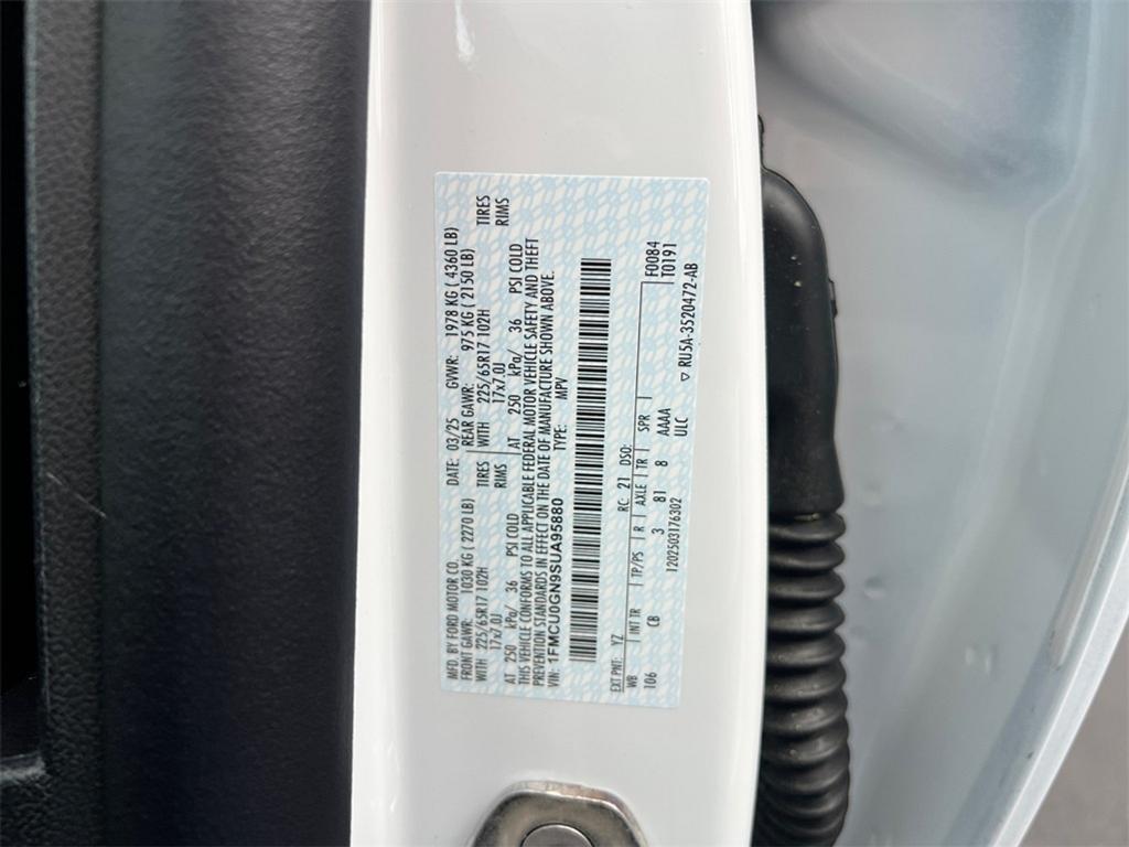 new 2025 Ford Escape car, priced at $30,152