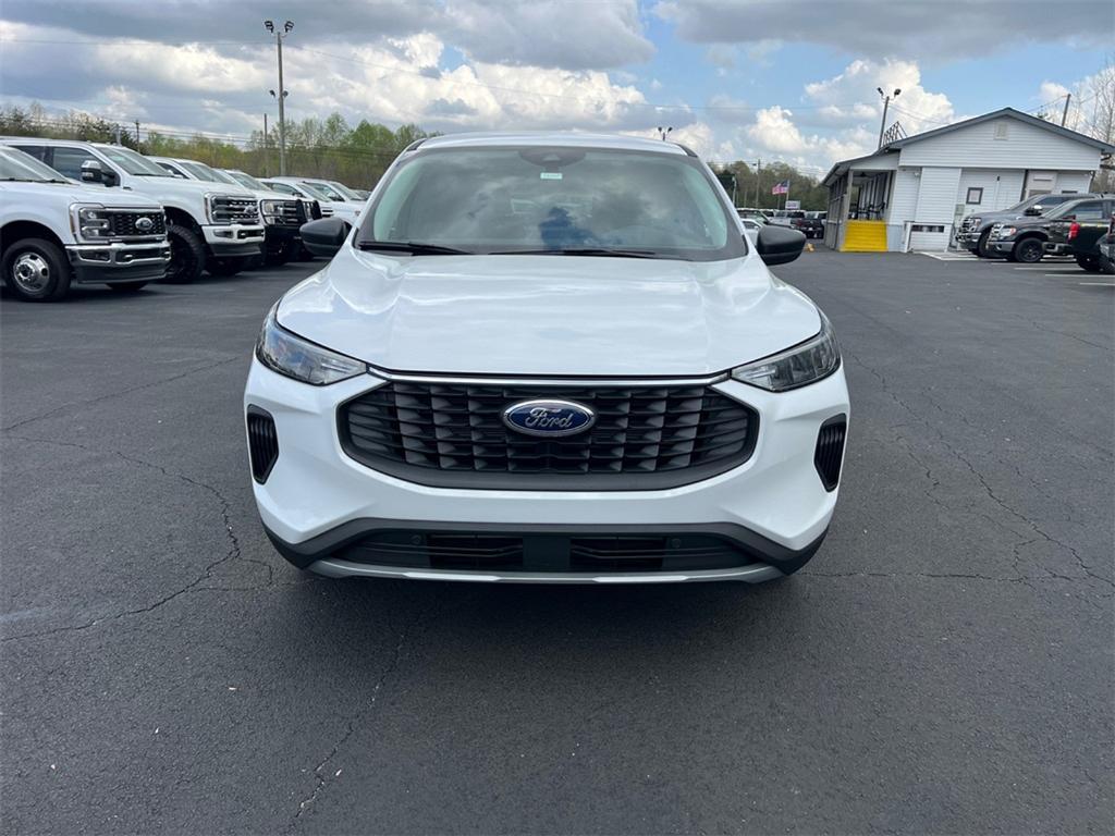 new 2025 Ford Escape car, priced at $30,152