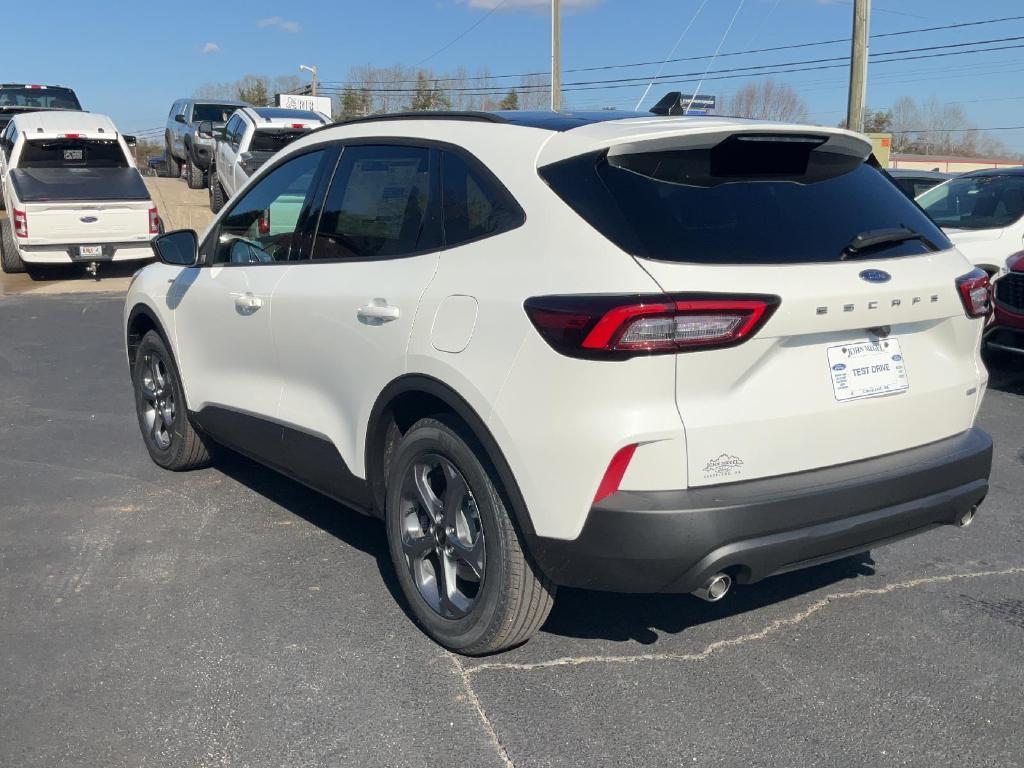 new 2025 Ford Escape car, priced at $37,065